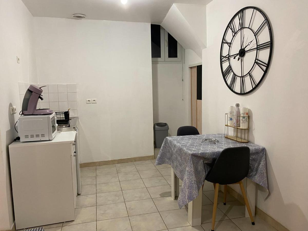 Studio Chaleureux Centre Ville Excideuil 외부 사진