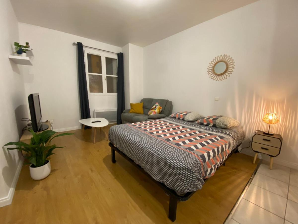 Studio Chaleureux Centre Ville Excideuil 외부 사진